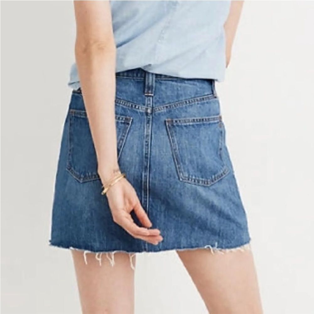 MADEWELL Rigid Denim A-Line Mini Skirt in Lakeline Wash Eco Edition‎ Size 27 - Picture 2 of 8